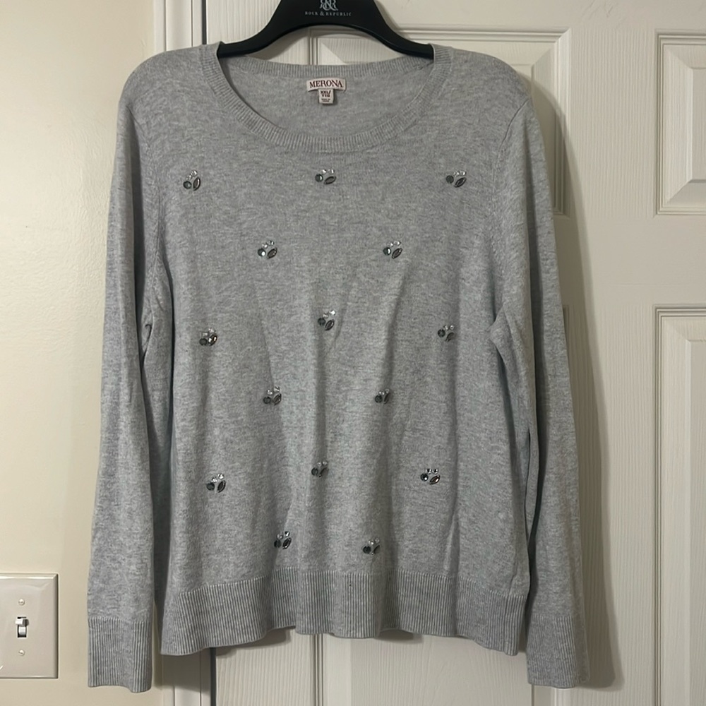 Women’s sweater